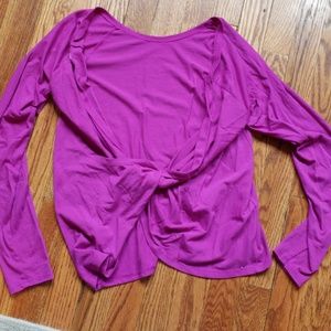 Long sleeve yoga top